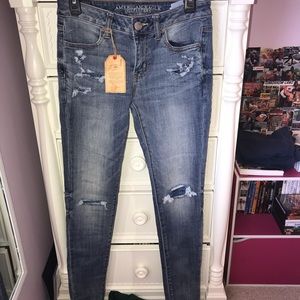 NWOT AEO Vintage Jeans